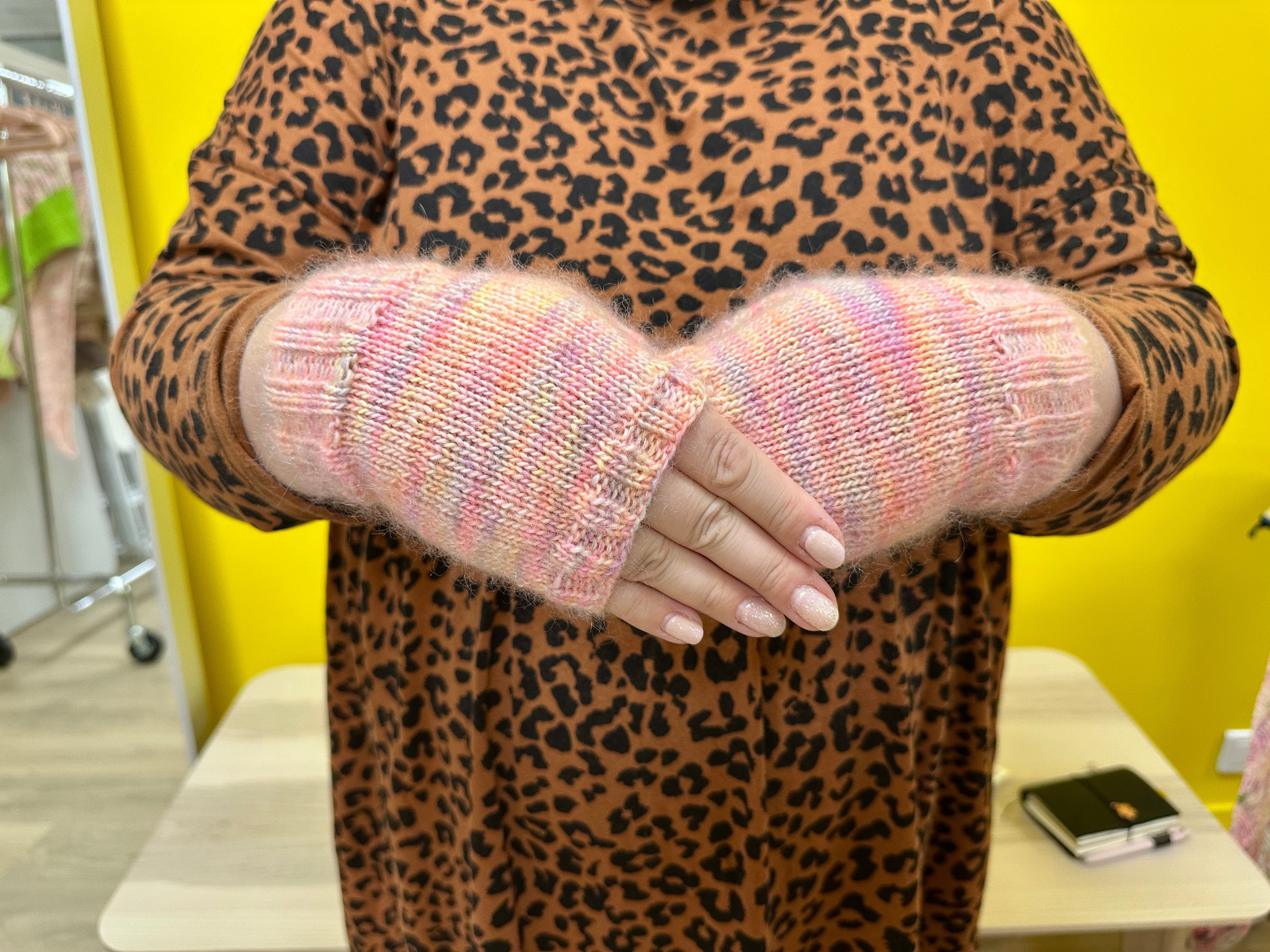 FREE PATTERN: Julia's mitts – La Bien Aimee