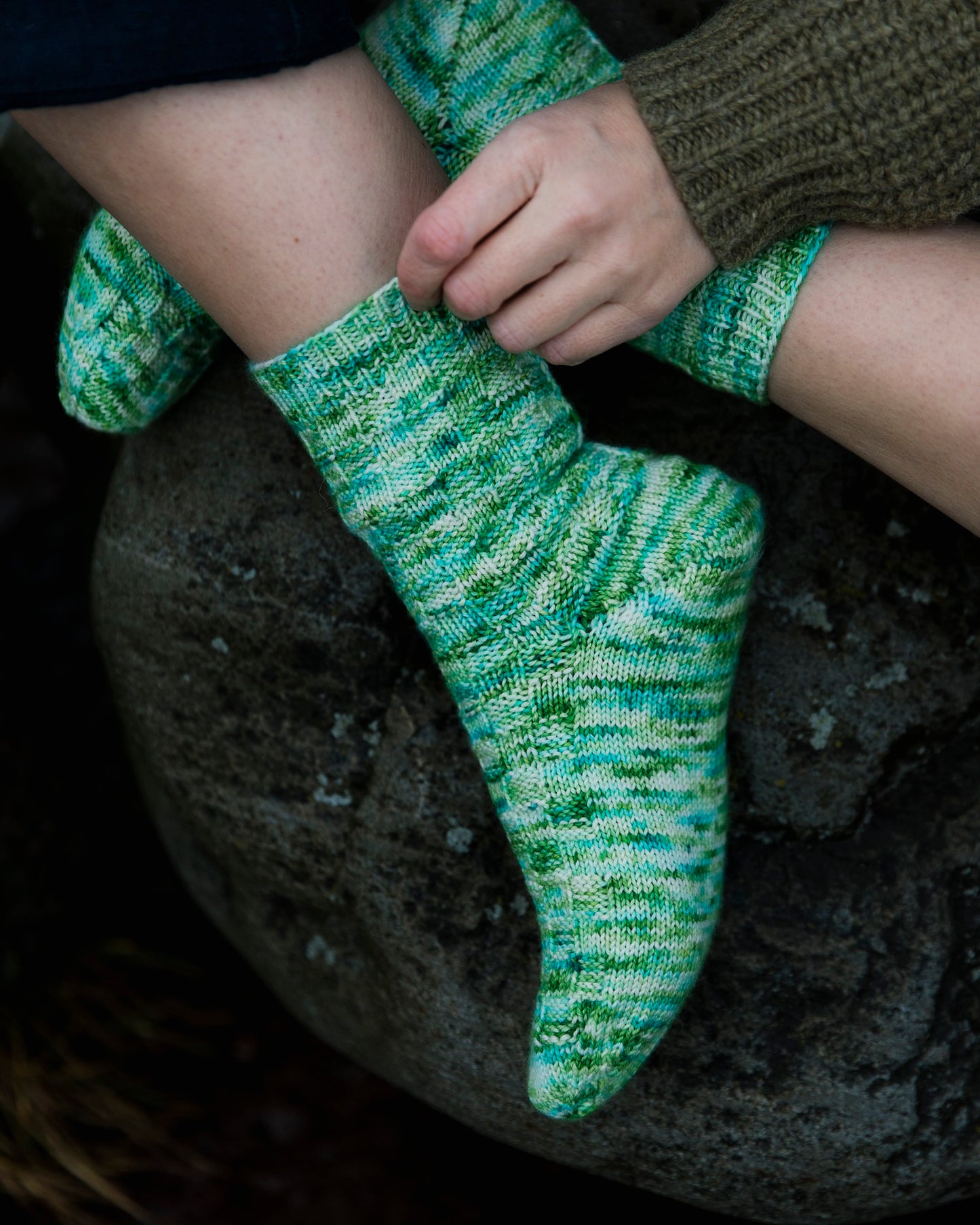 Soothing Stitches: Knits for a Quiet Mind by Pauliina Kuunsola