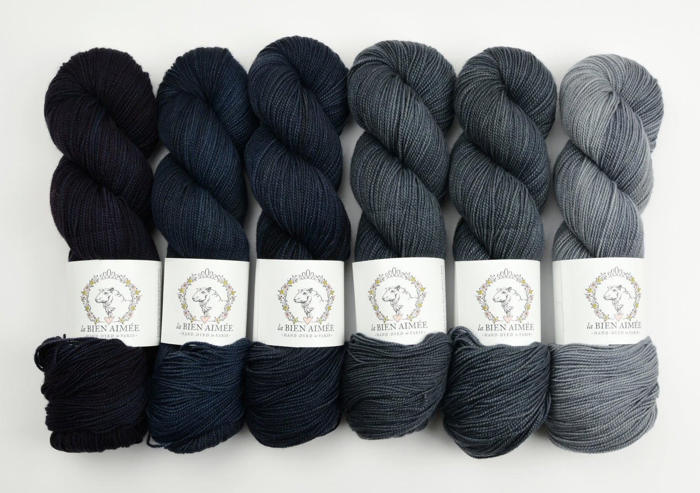 Issey Shawl by Olga Jazzy