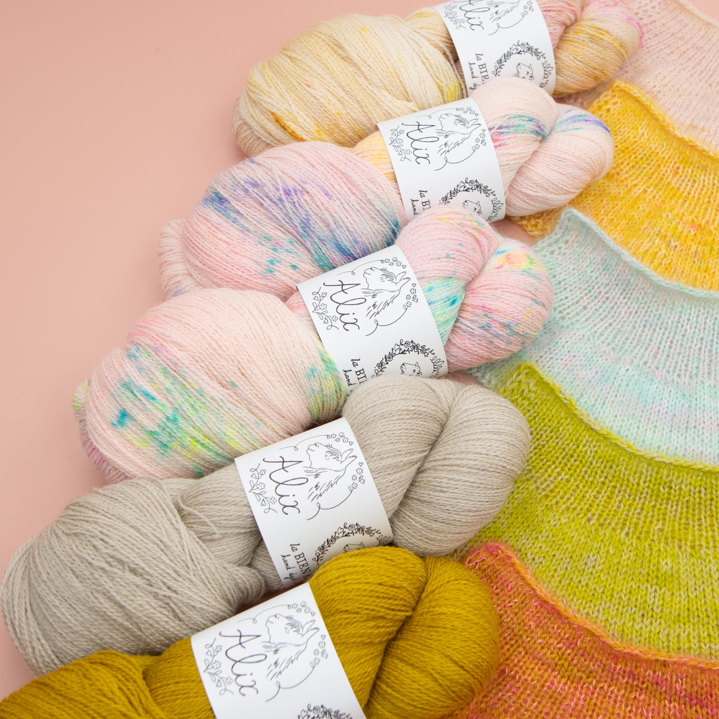 Coquelicot Vest Yarn Bundle