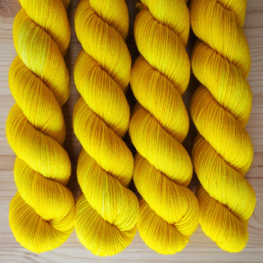 Merino Super Sock 50g — La Bien Aimée Yellow
