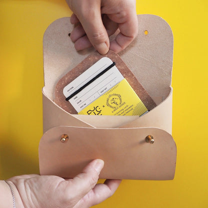 La Bien Aimée Card Holder + Notes