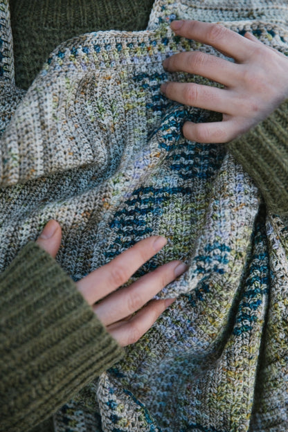 Seascape shawl Yarn Bundle